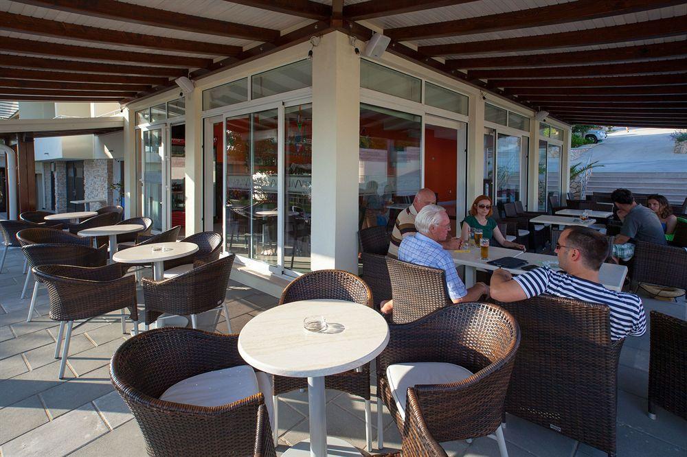 Hotel Vila 4M Razanac Ngoại thất bức ảnh