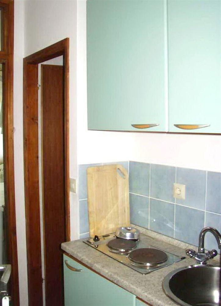 Hotel Vila 4M Razanac Ngoại thất bức ảnh