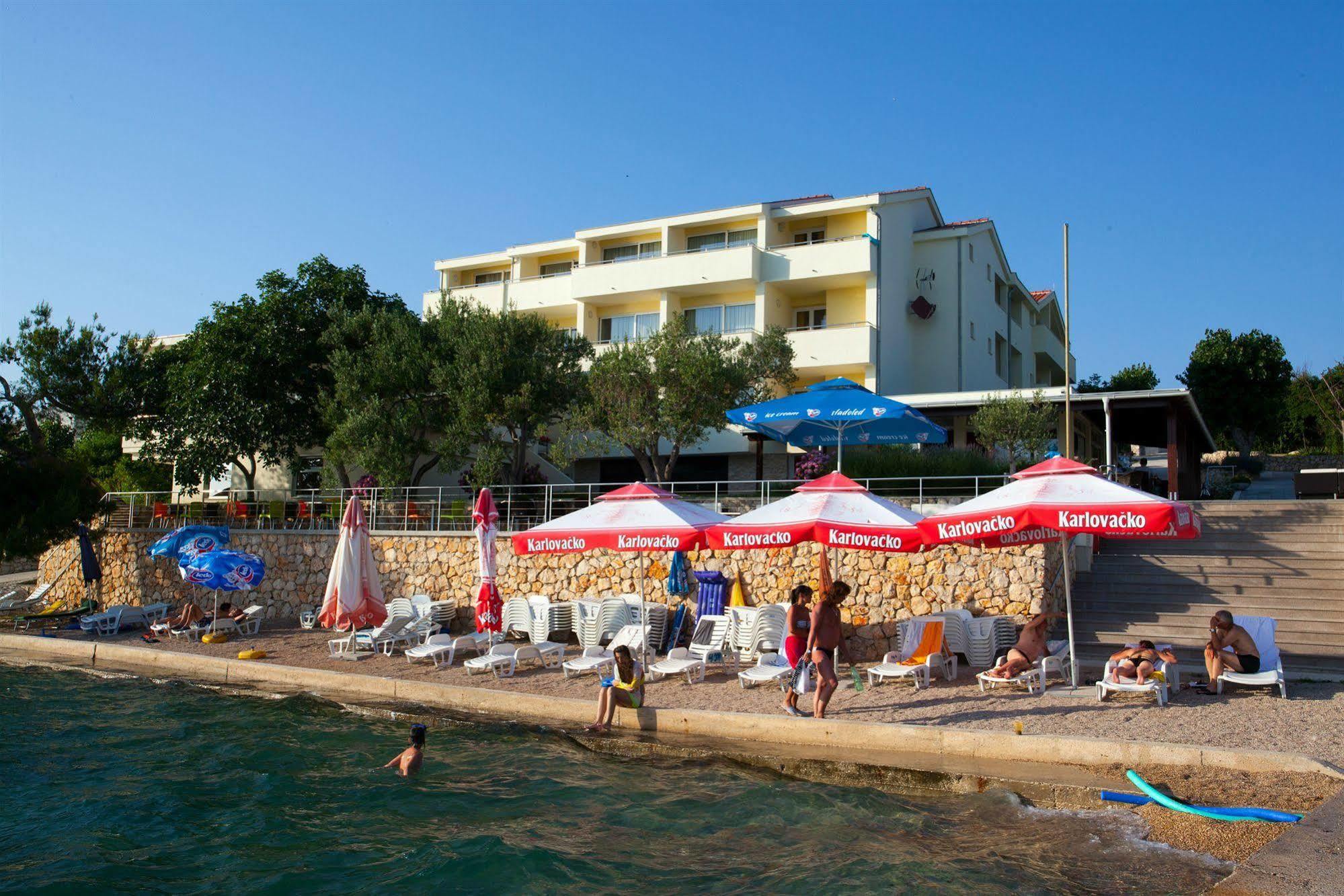 Hotel Vila 4M Razanac Ngoại thất bức ảnh
